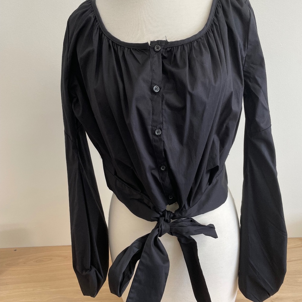Blouse Puffy Black
